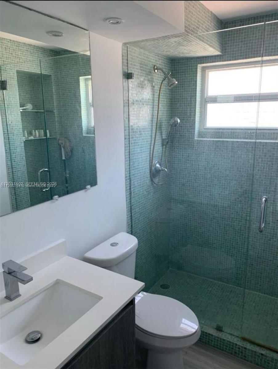 JEFFERSON MANOR CONDO - Residential
