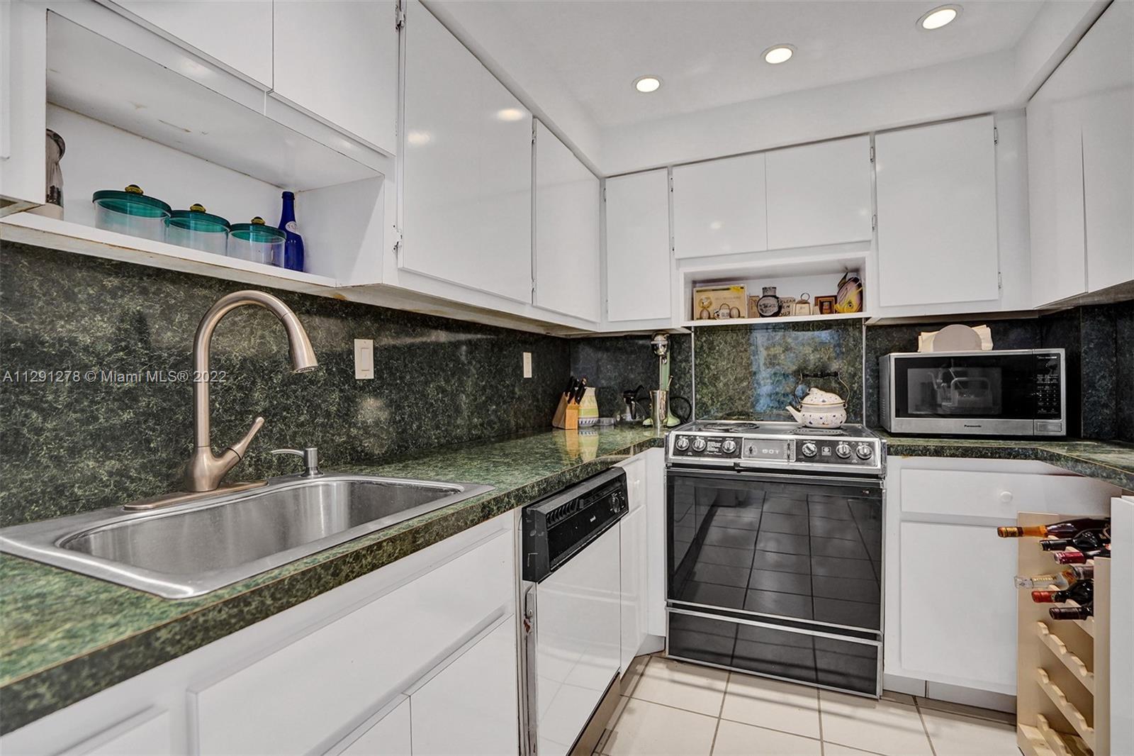JOCKEY CLUB CONDO - Residential