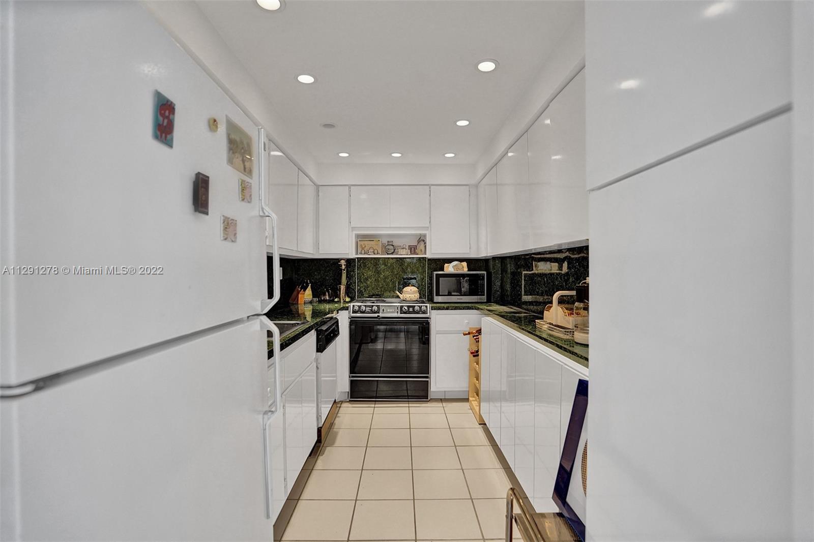 JOCKEY CLUB CONDO - Residential