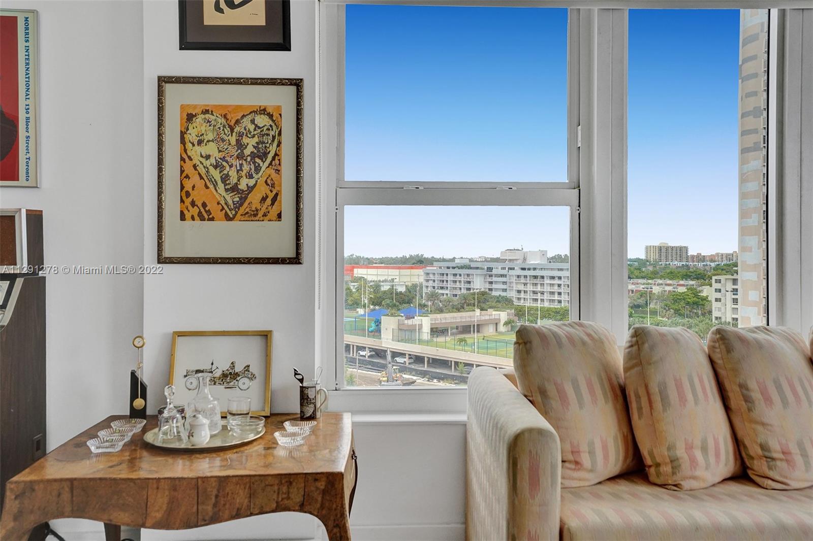 JOCKEY CLUB CONDO - Residential