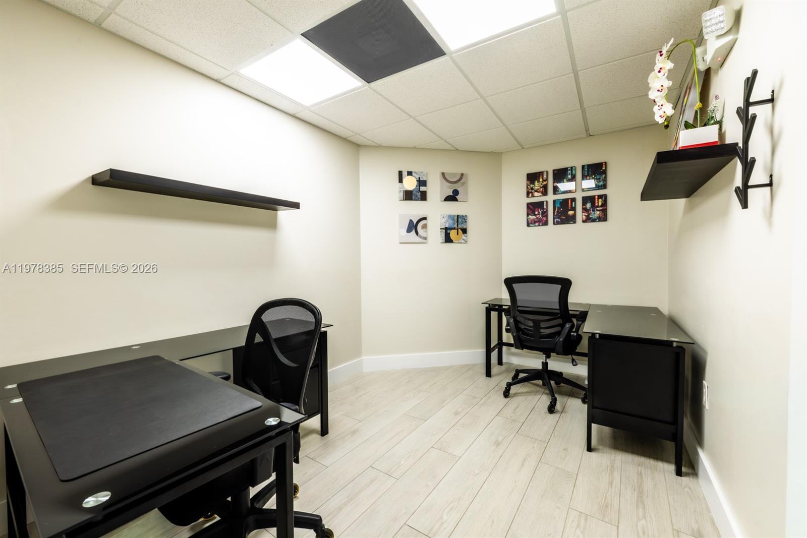 HARBIE CENTER CONDO - Land