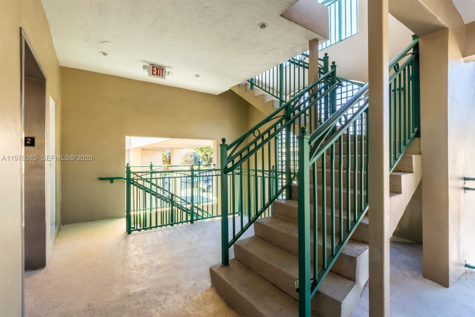 HARBIE CENTER CONDO - Land
