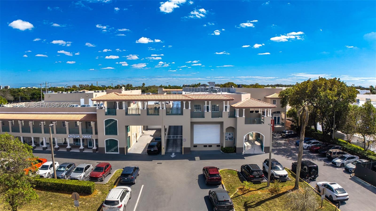HARBIE CENTER CONDO - Land