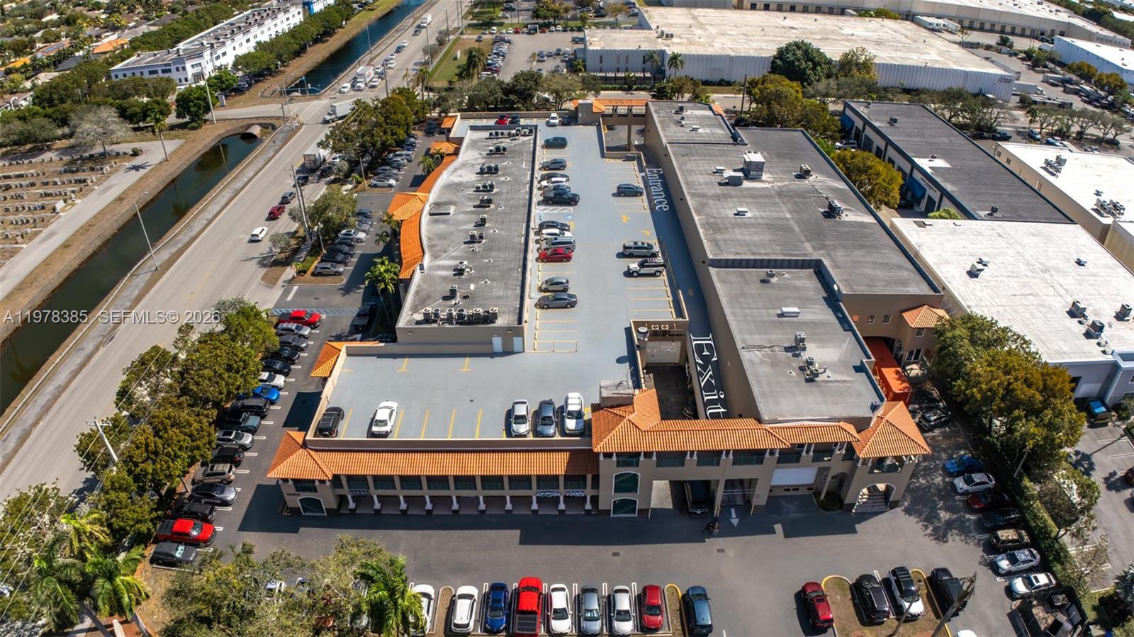 HARBIE CENTER CONDO - Land