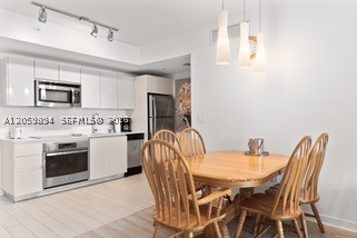 BEACHWALK CONDOMINIUM - Residential