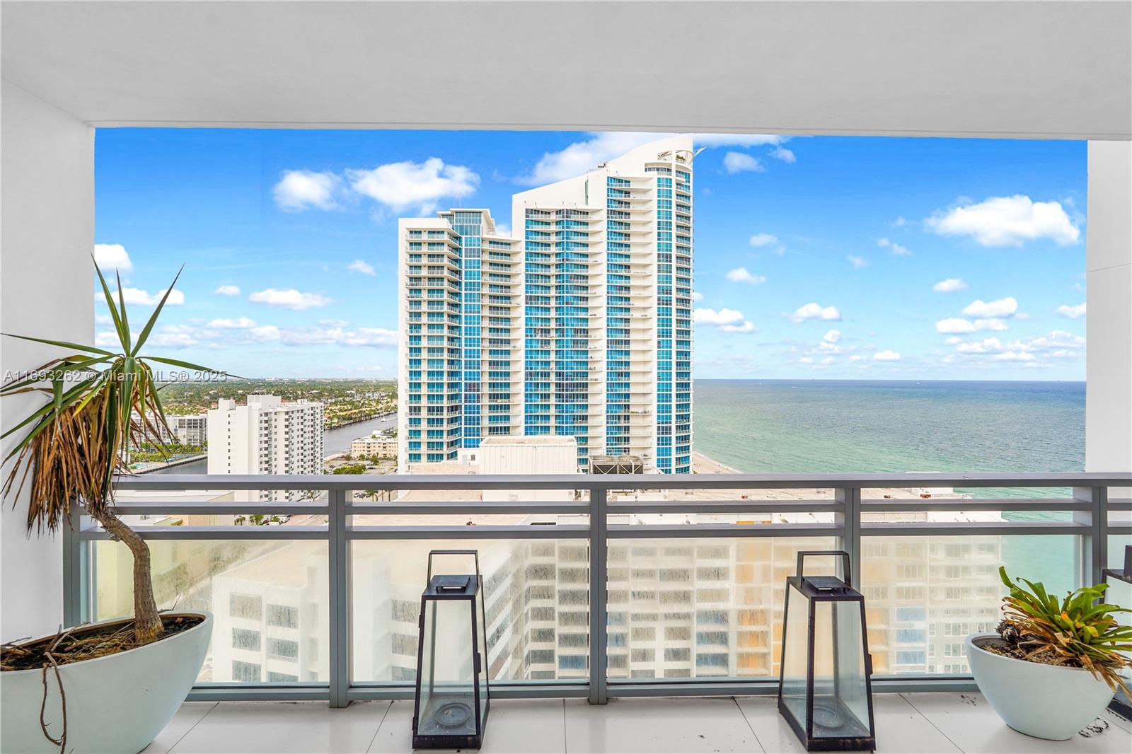 Diplomat Residences - Residential