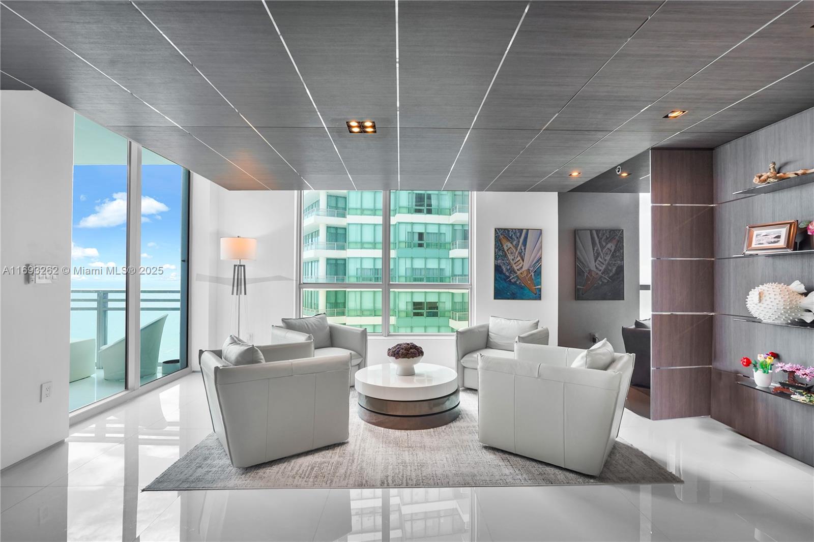 Diplomat Residences - Residential