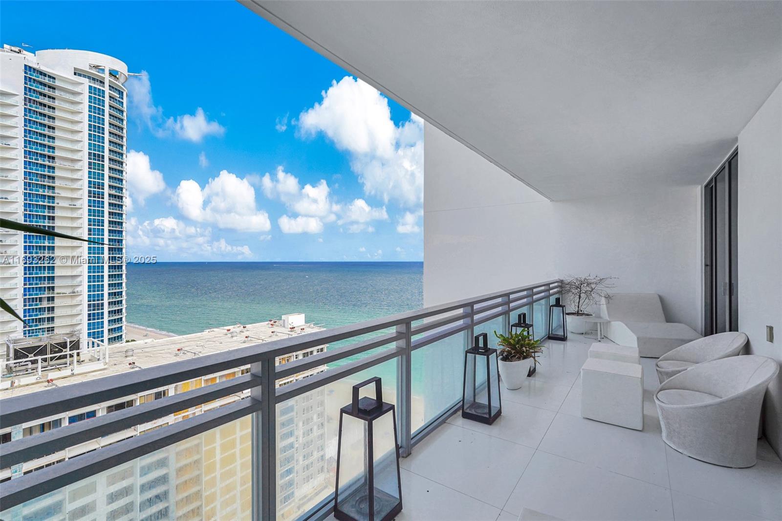 Diplomat Residences - Residential
