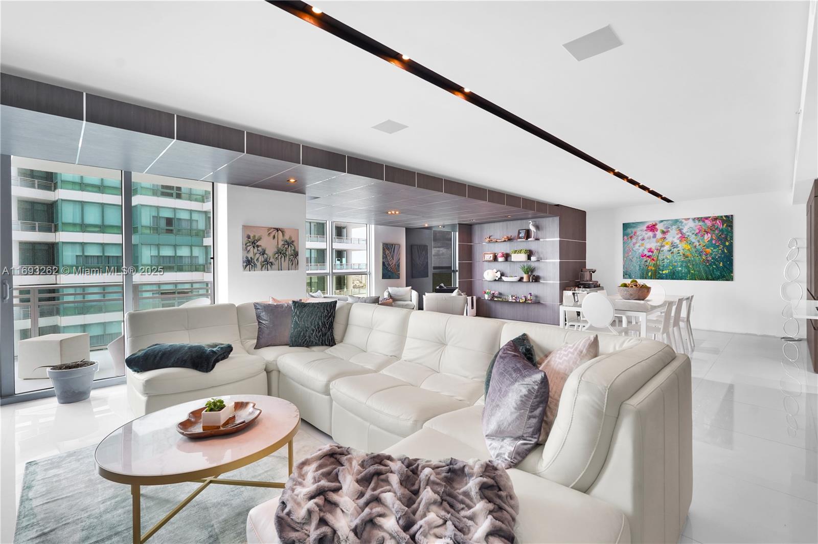 Diplomat Residences - Residential