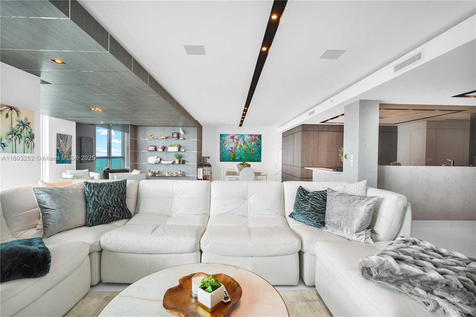 Diplomat Residences - Residential