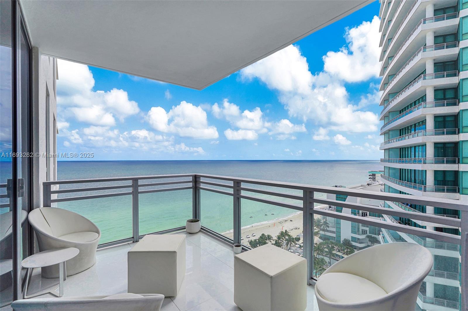 Diplomat Residences - Residential