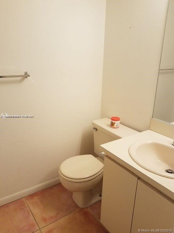 GABLES POINT III CONDO - Residential Lease