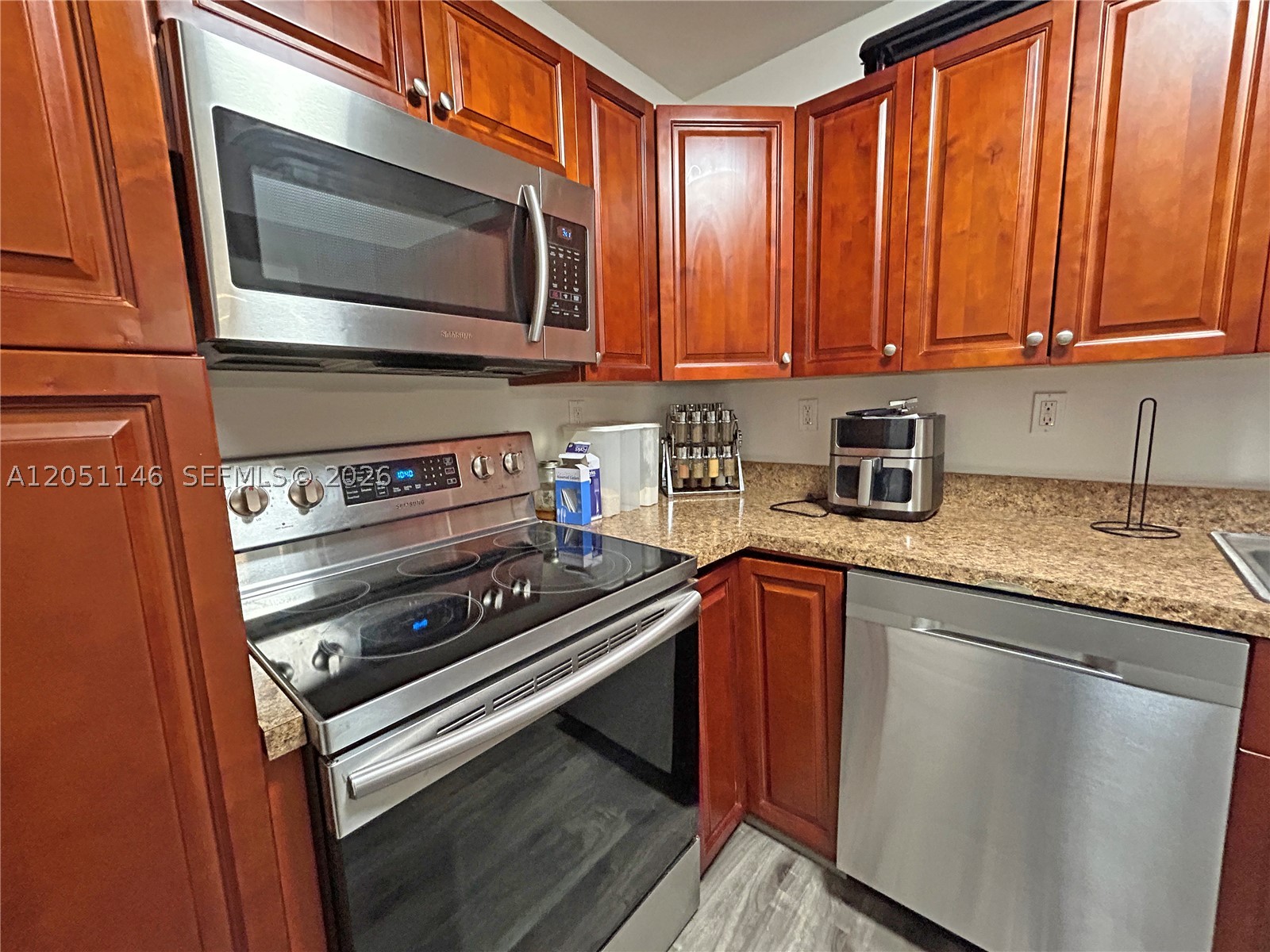 PARK PLACE CONDOMINIUM NO - Residential