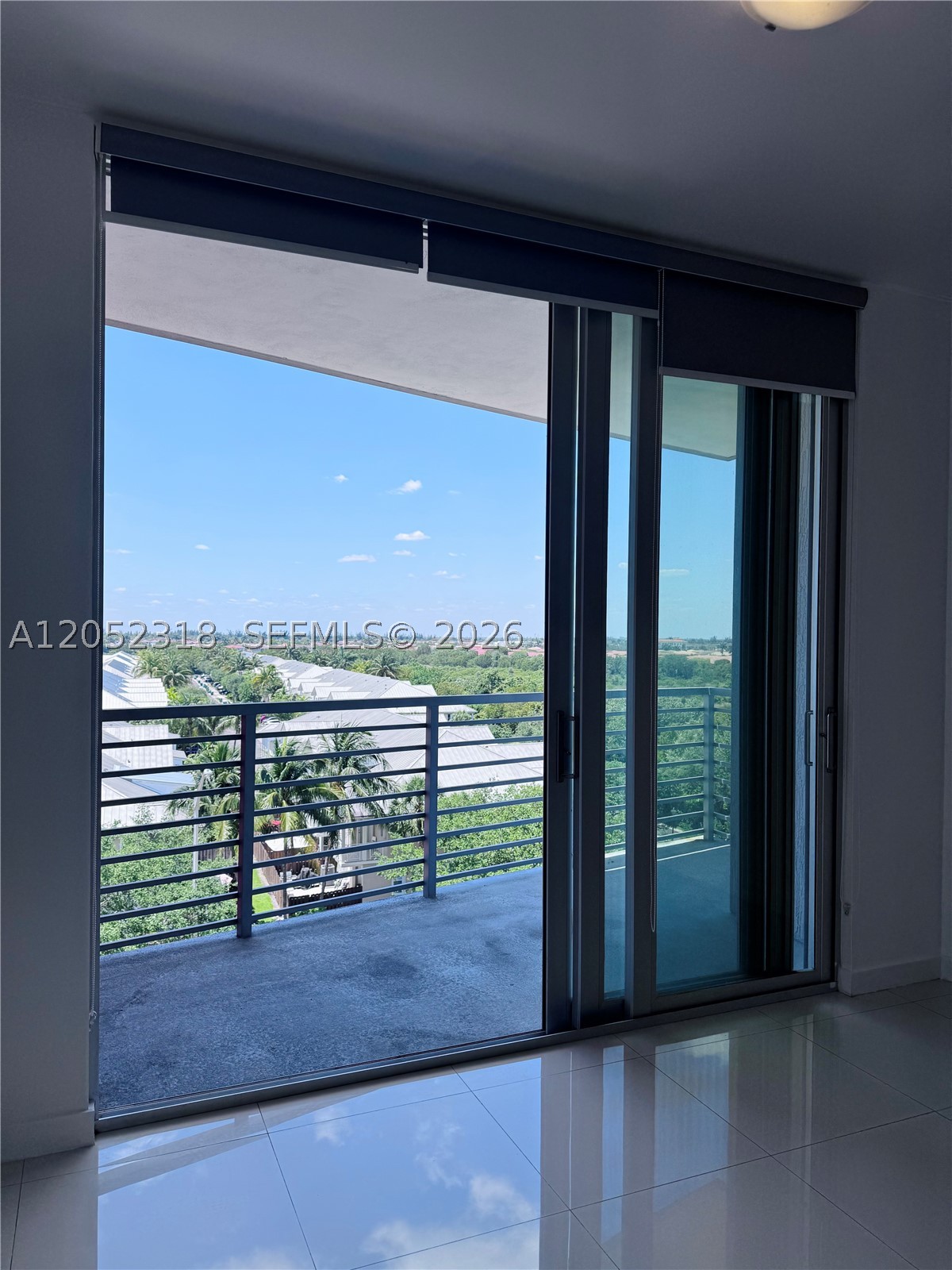 GRAND BAY COMMONS SOUTH - Residential Lease