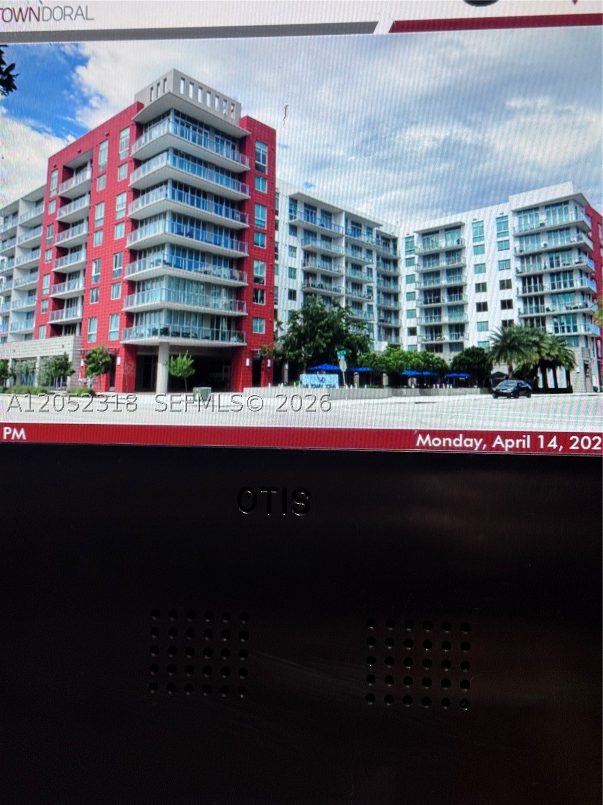 GRAND BAY COMMONS SOUTH - Residential Lease