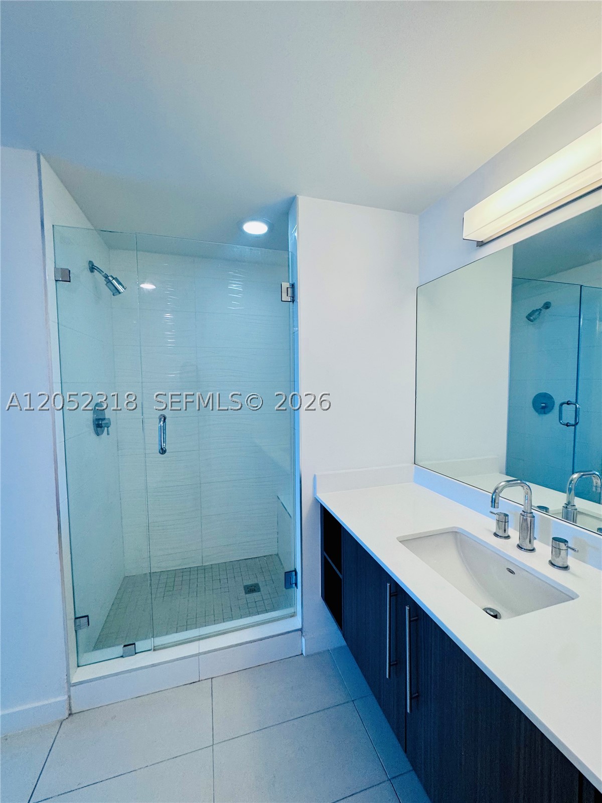 GRAND BAY COMMONS SOUTH - Residential Lease