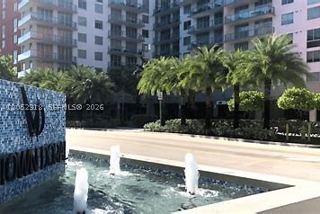 GRAND BAY COMMONS SOUTH - Residential Lease