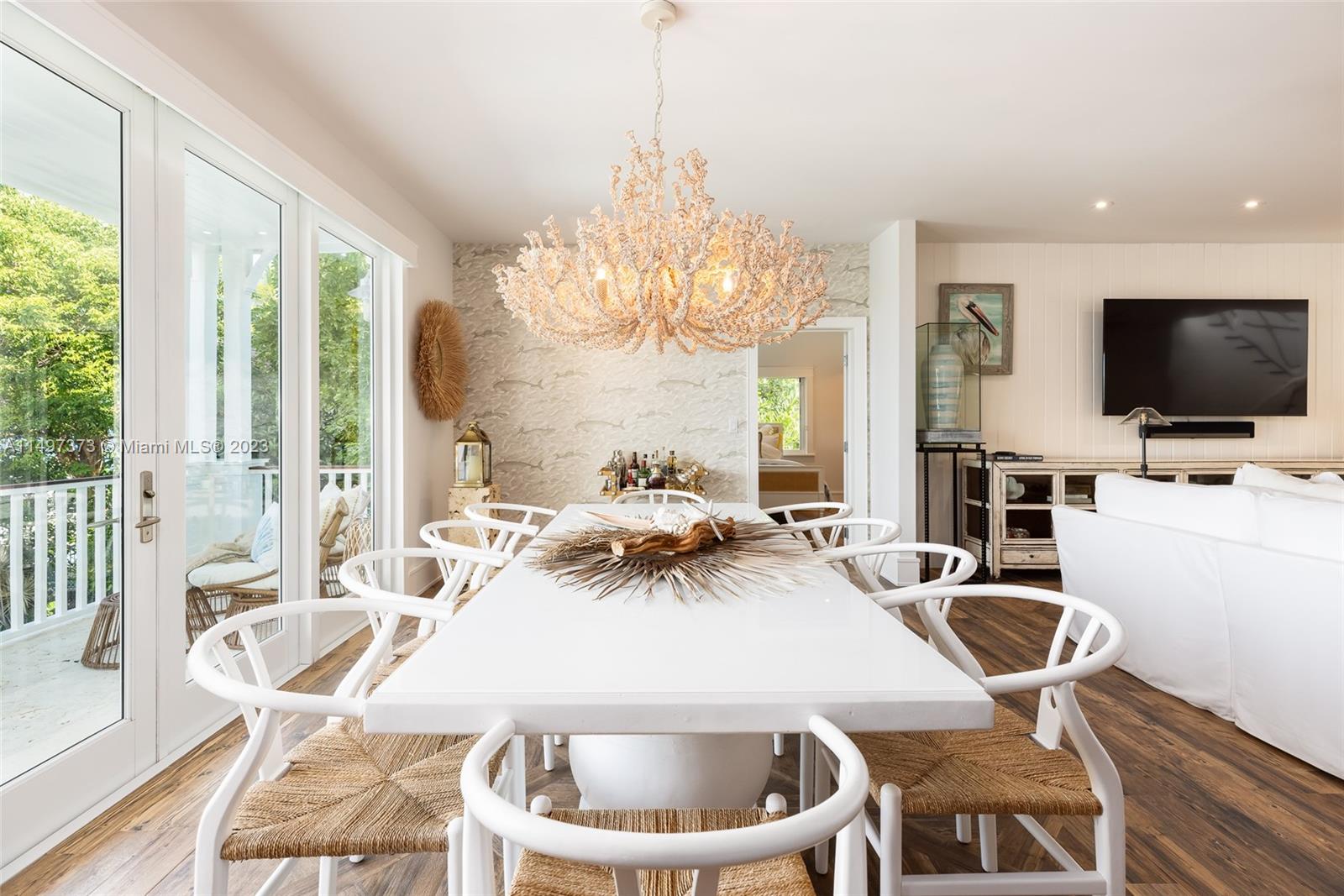 HIGH POINT - Residential