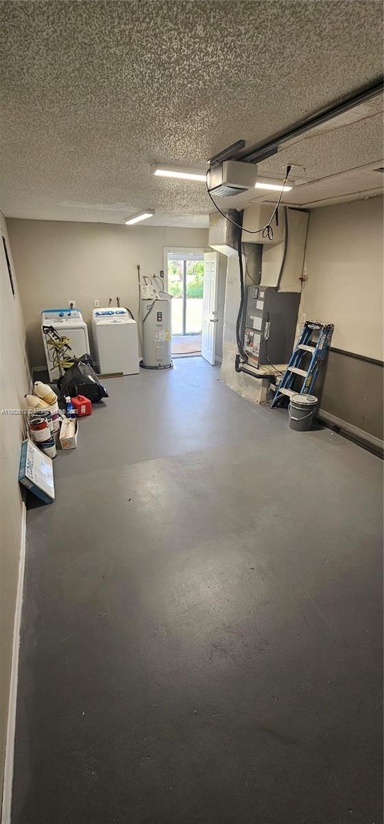 LAKEWOOD PARK UNIT 10 - Residential Lease