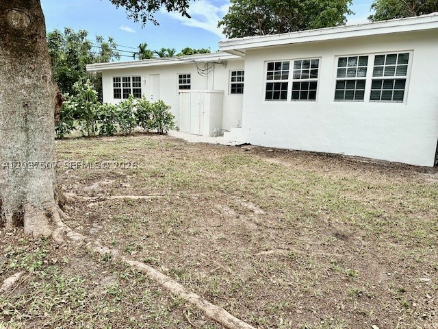 COCONUT GROVE SEC 1 - Residential Lease