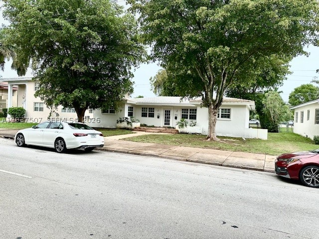 COCONUT GROVE SEC 1 - Residential Lease