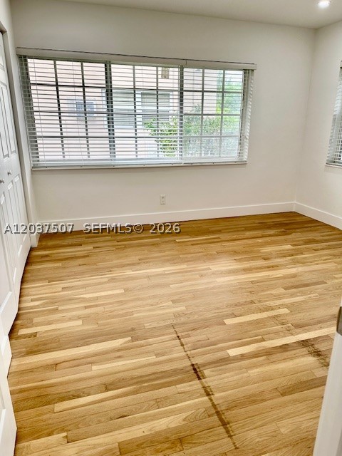 COCONUT GROVE SEC 1 - Residential Lease