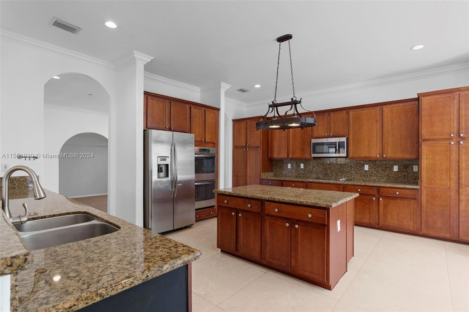 CUTLER CAY - Residential