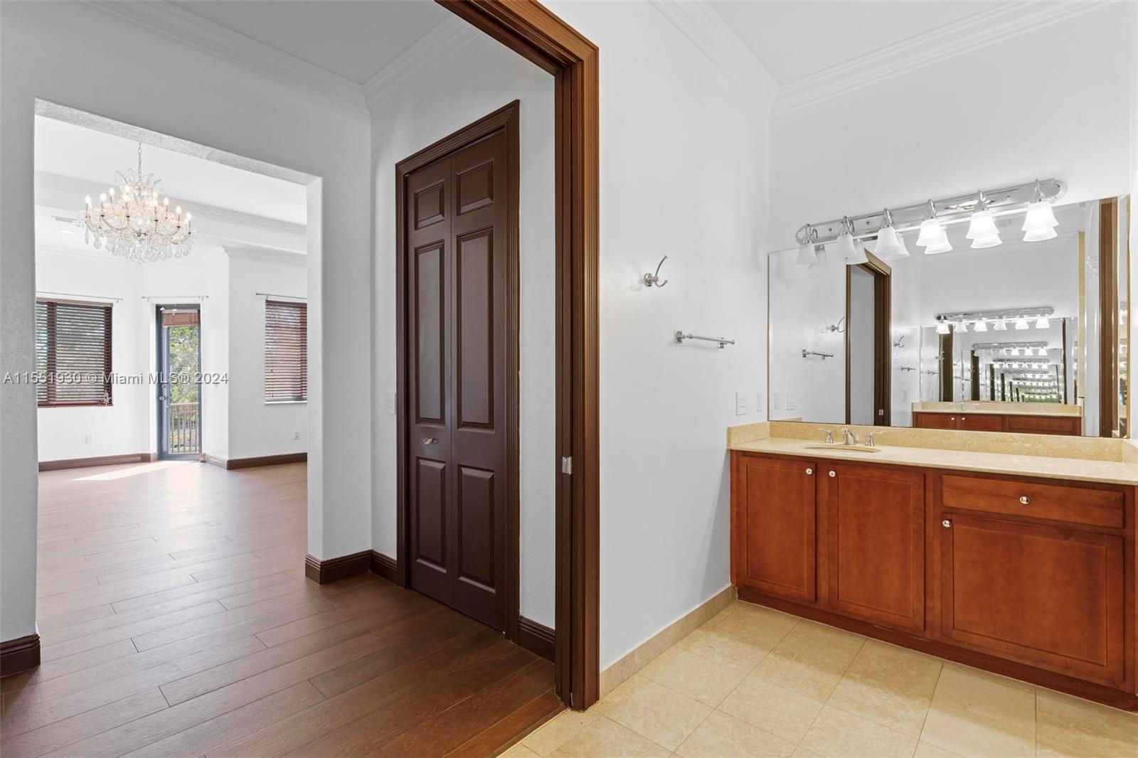 CUTLER CAY - Residential