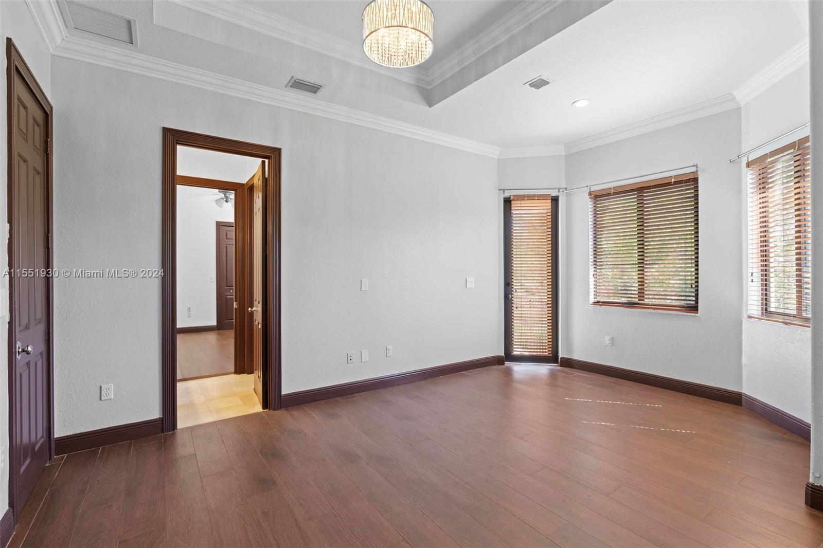 CUTLER CAY - Residential