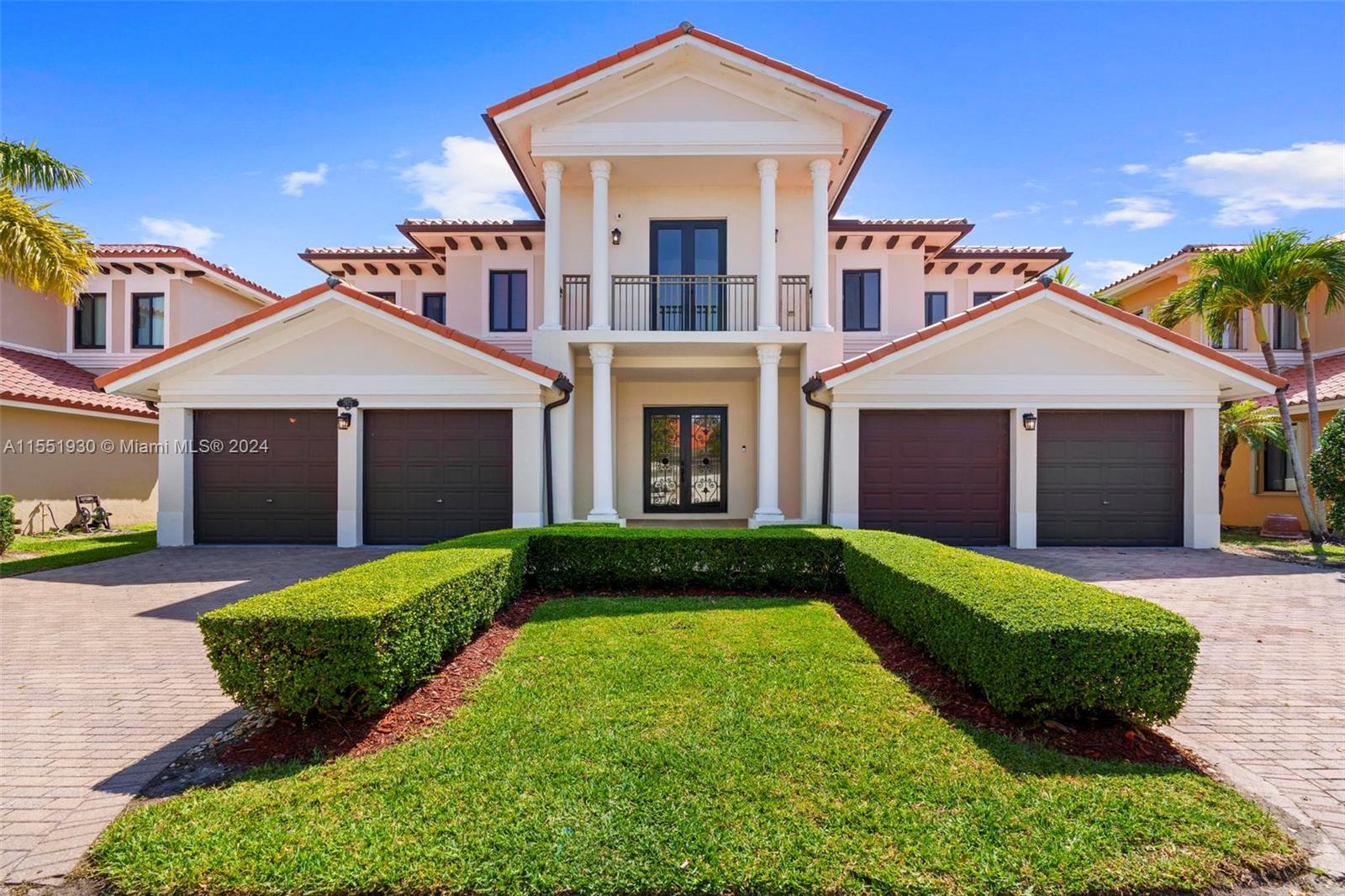 CUTLER CAY - Residential