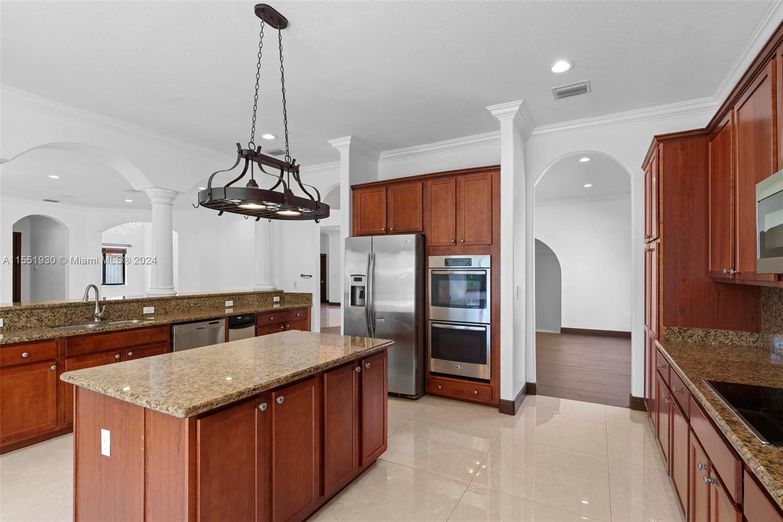 CUTLER CAY - Residential