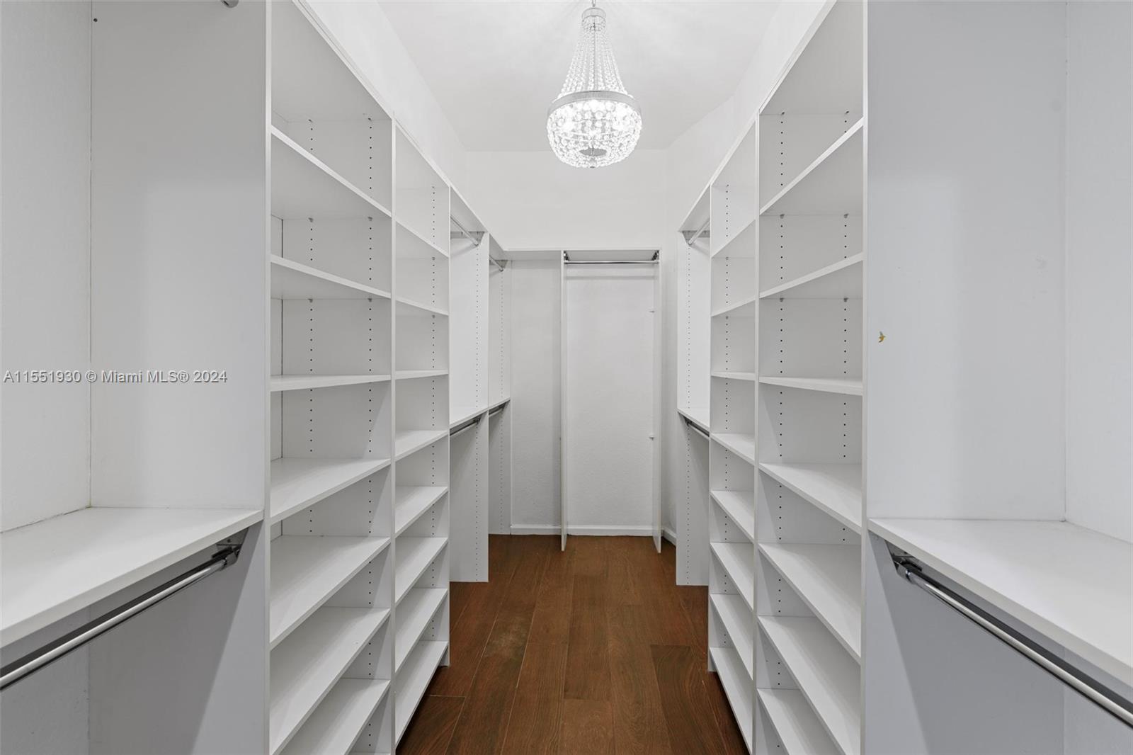CUTLER CAY - Residential