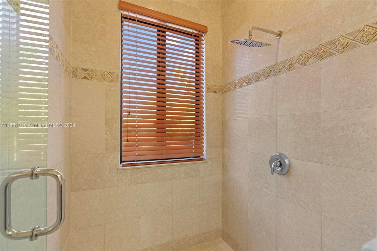 CUTLER CAY - Residential