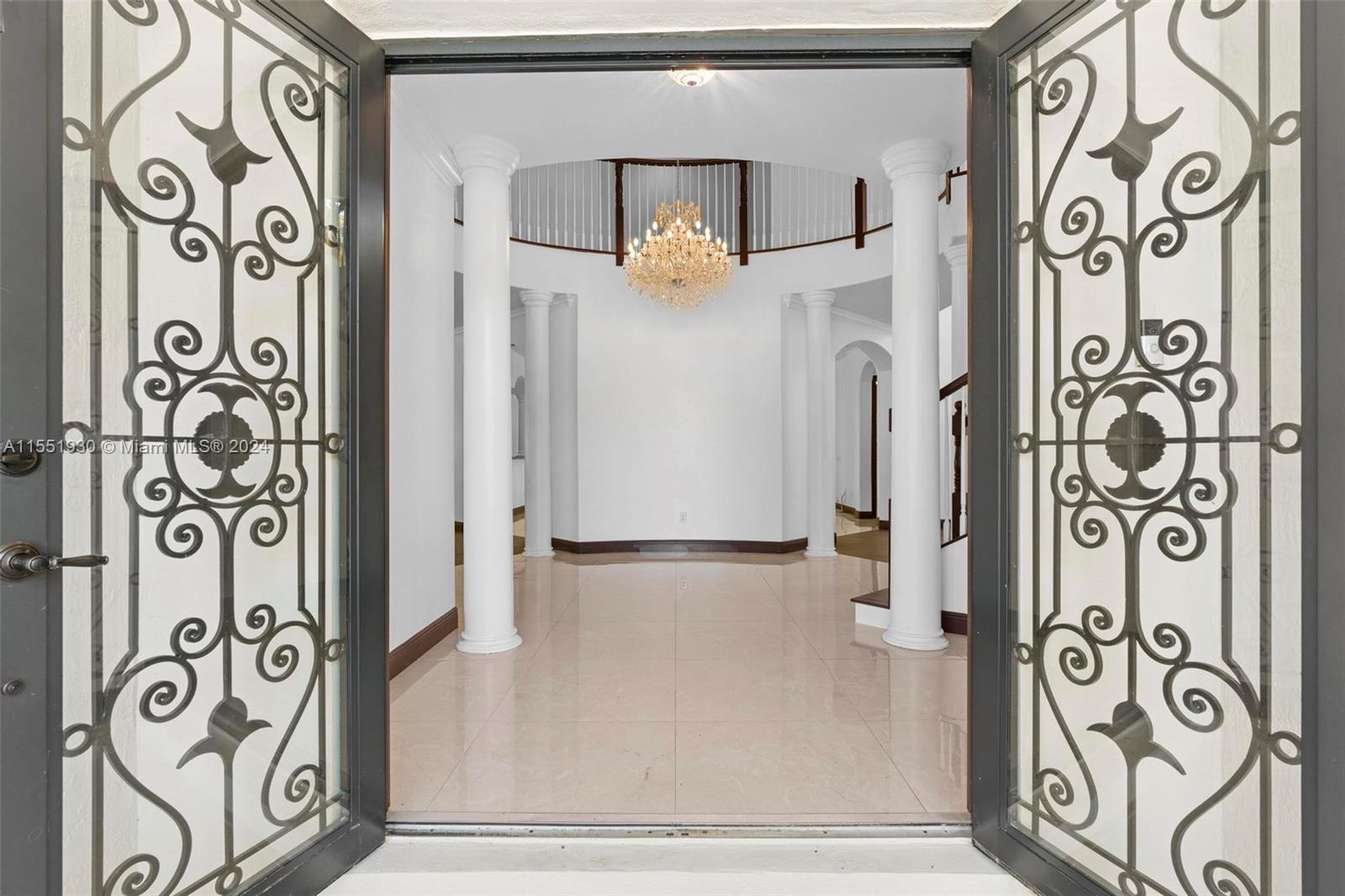 CUTLER CAY - Residential