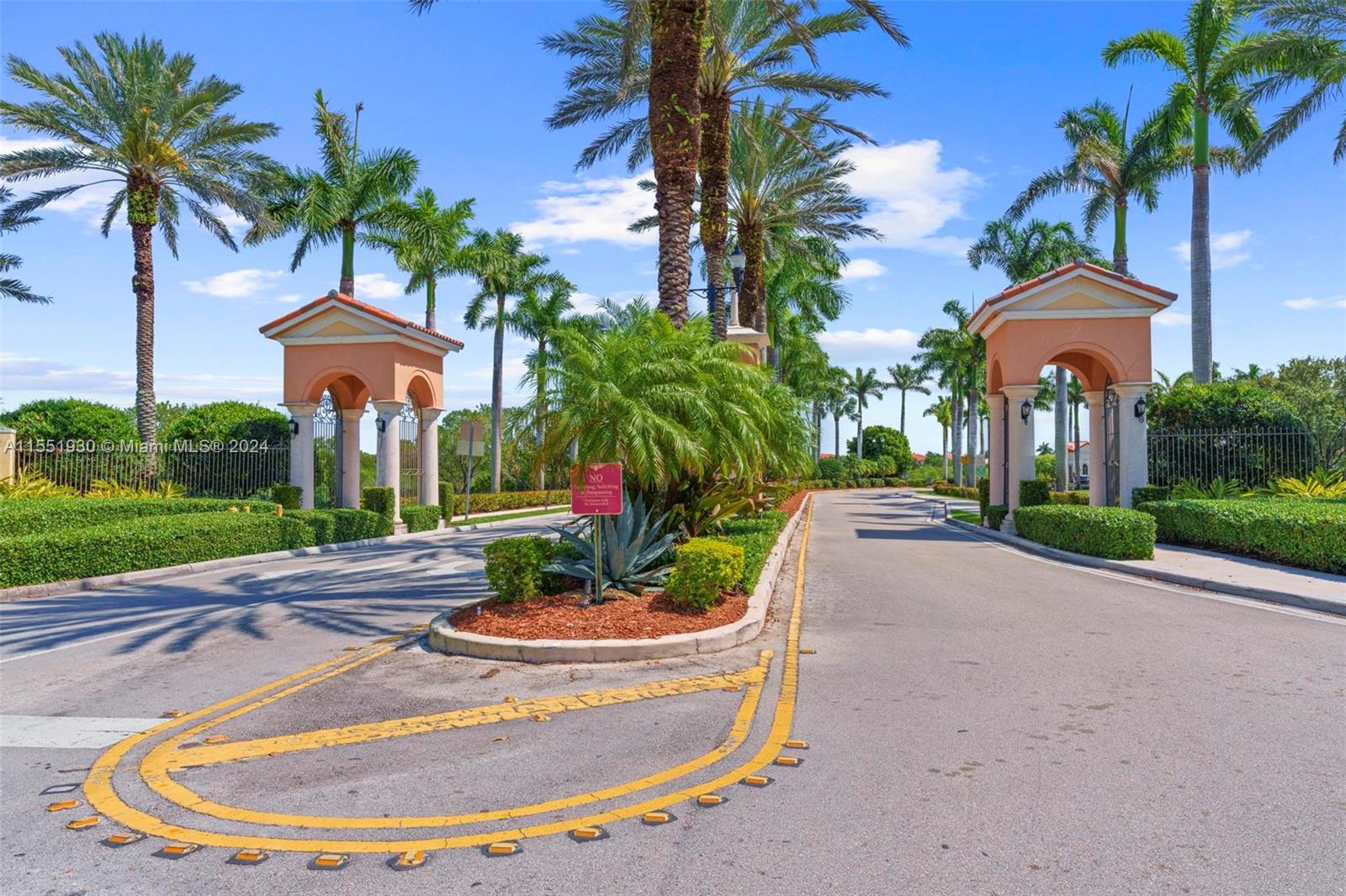 CUTLER CAY - Residential