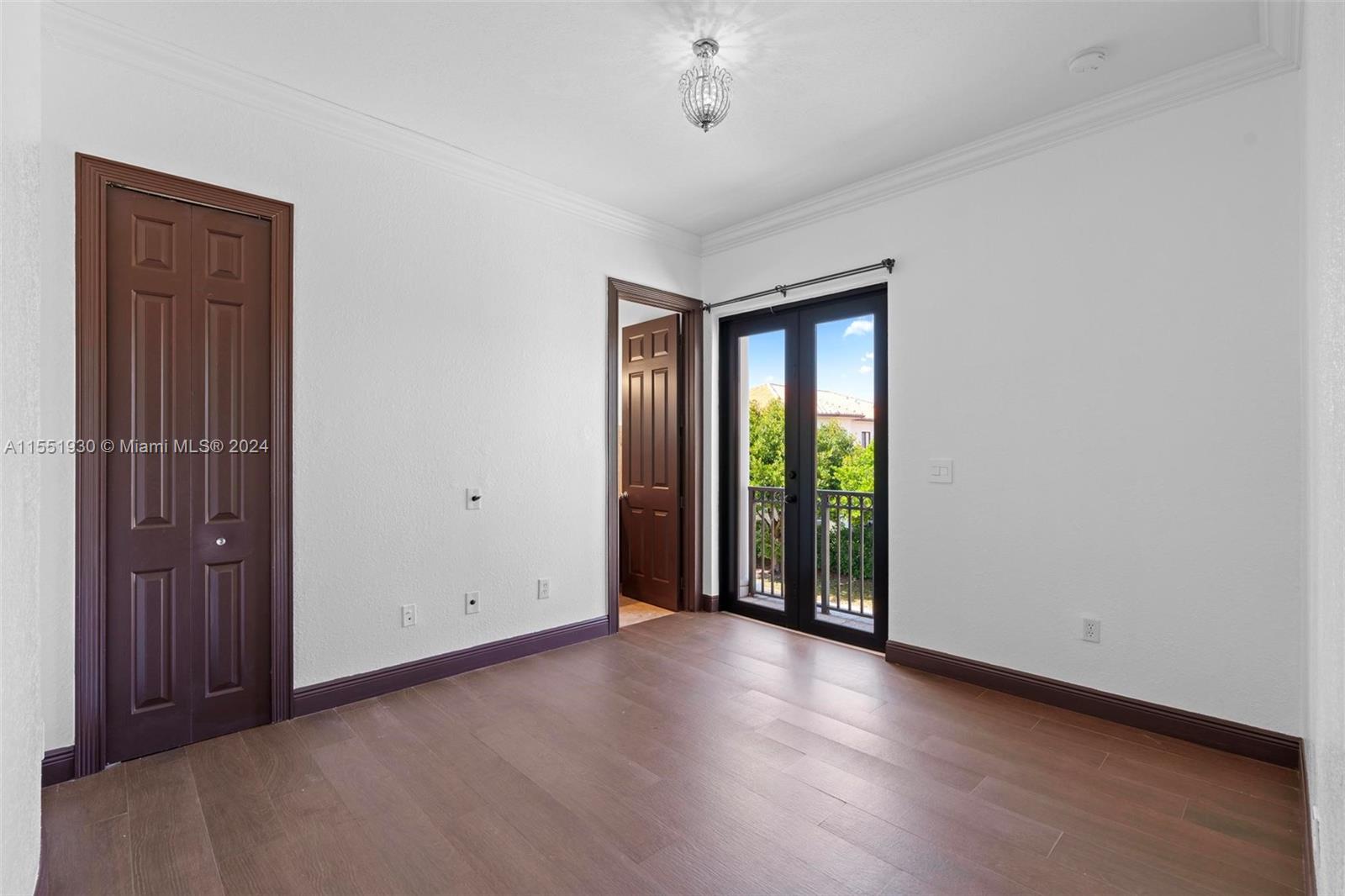 CUTLER CAY - Residential
