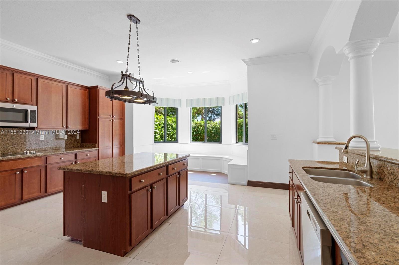 CUTLER CAY - Residential