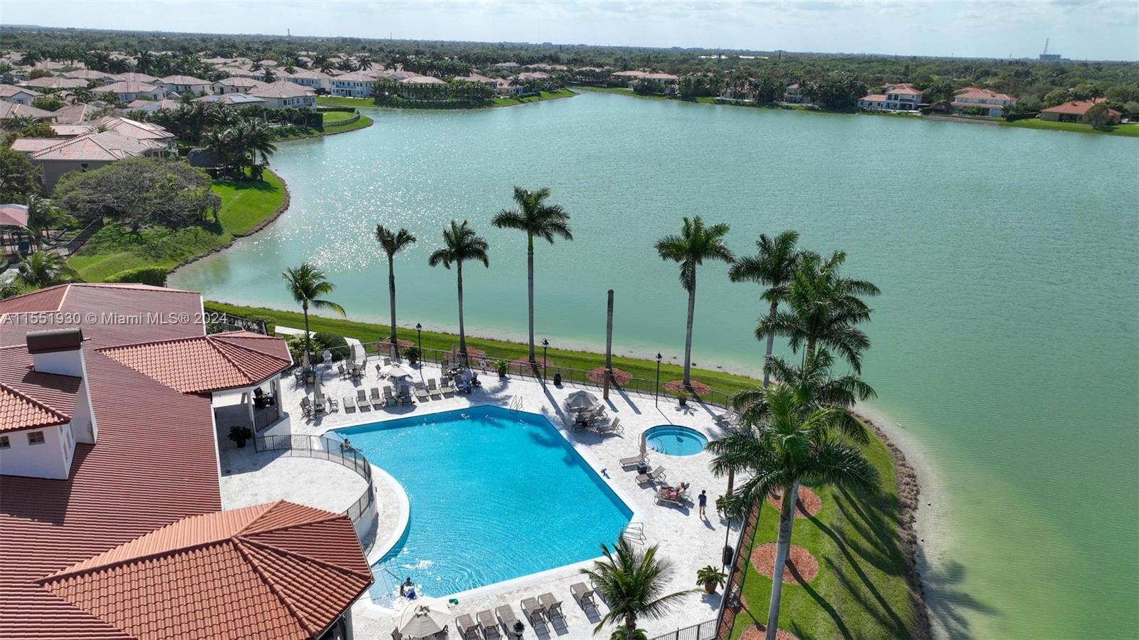 CUTLER CAY - Residential