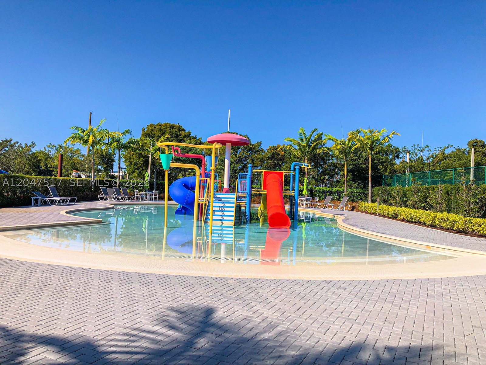 APEX AT PARK CENTRAL COND - Residential Lease