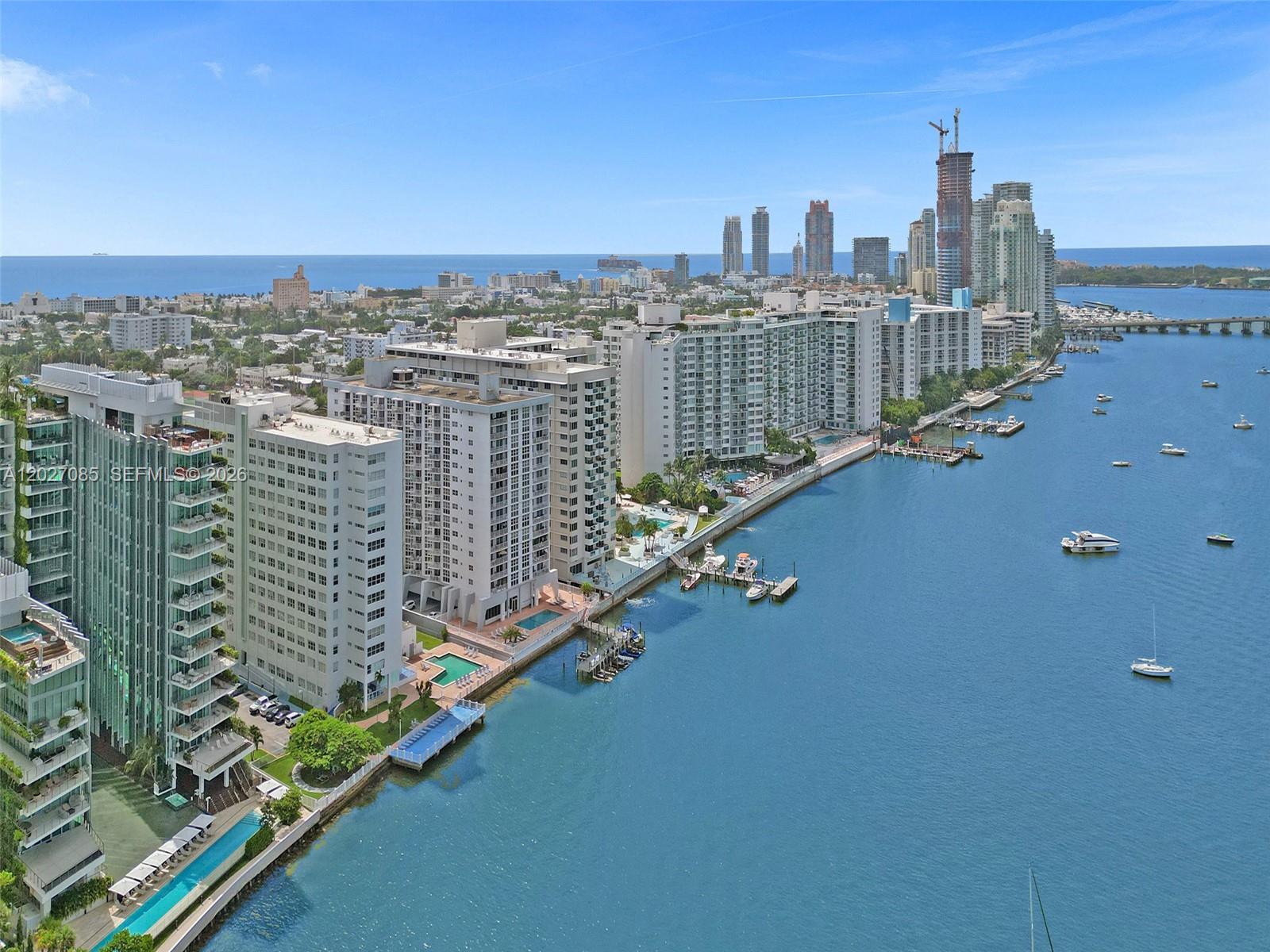 BAYVIEW TERR CONDO - Residential