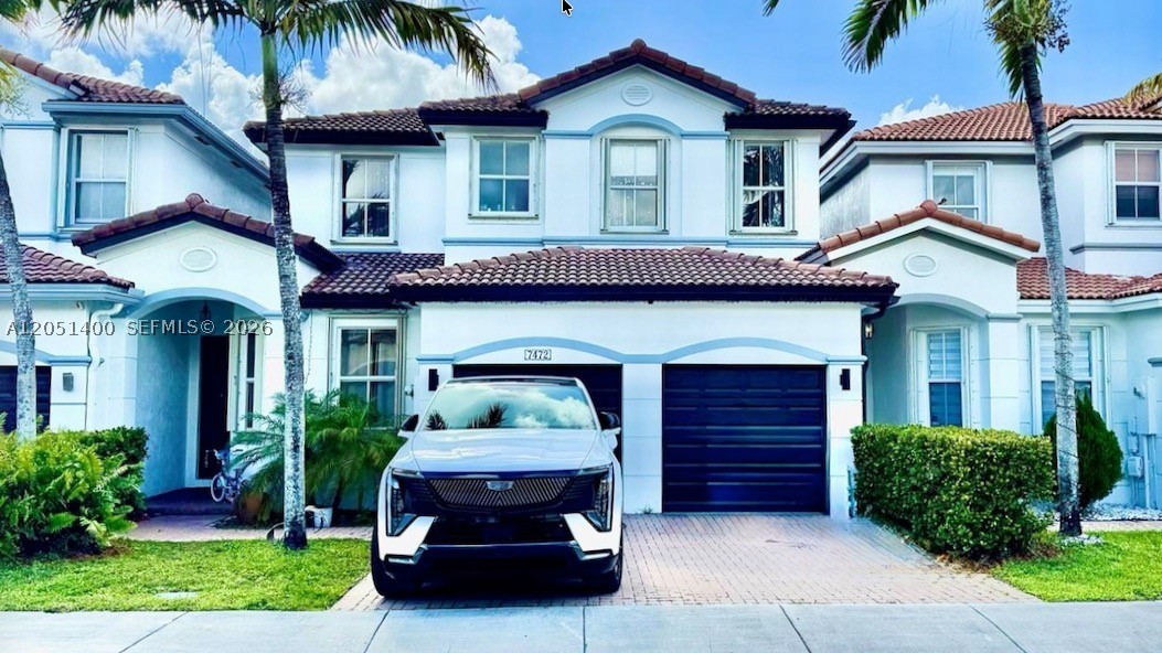 DORAL ISLES NORTH SEC ONE - Residential