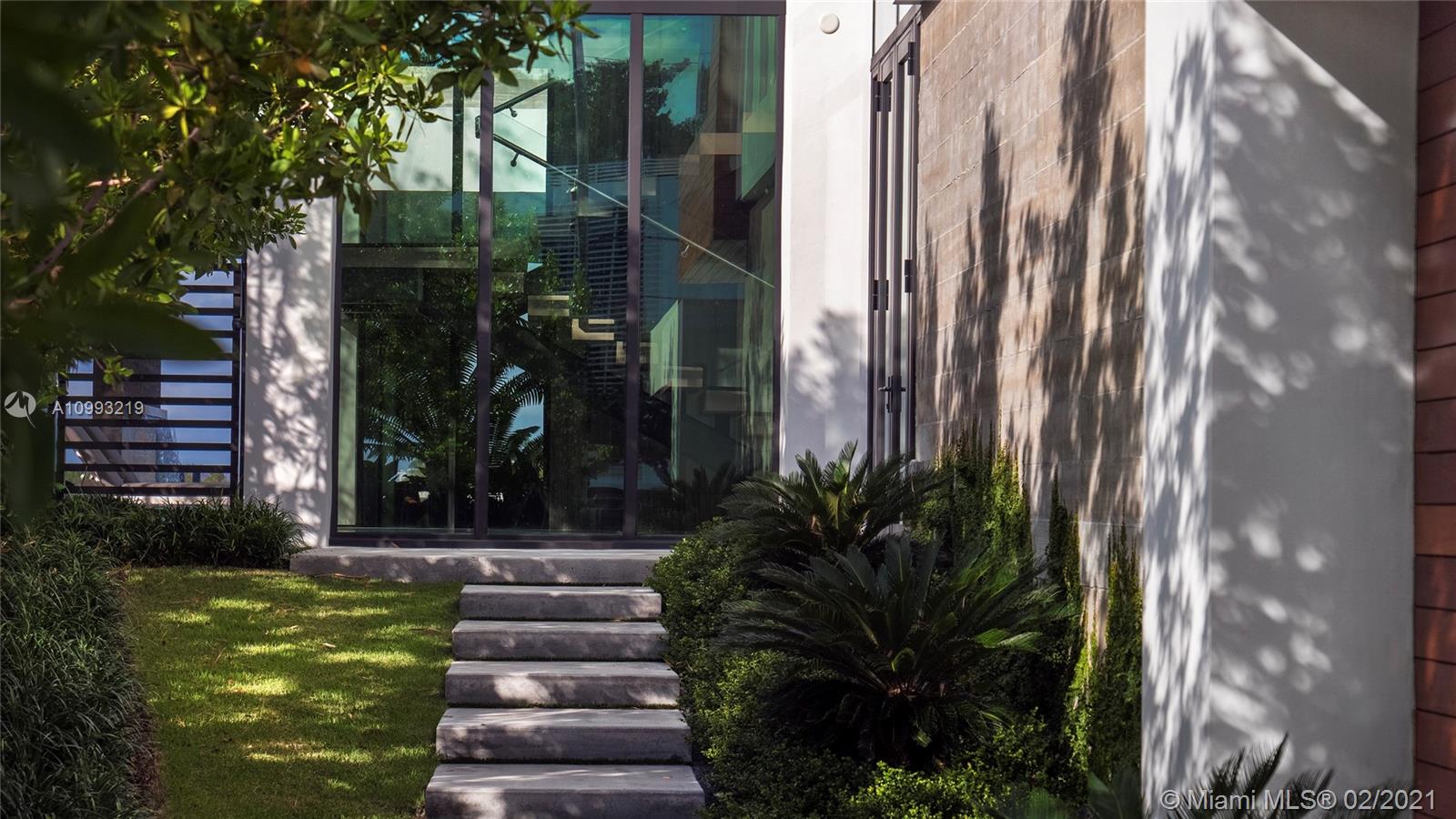 HIBISCUS ISLAND - Residential