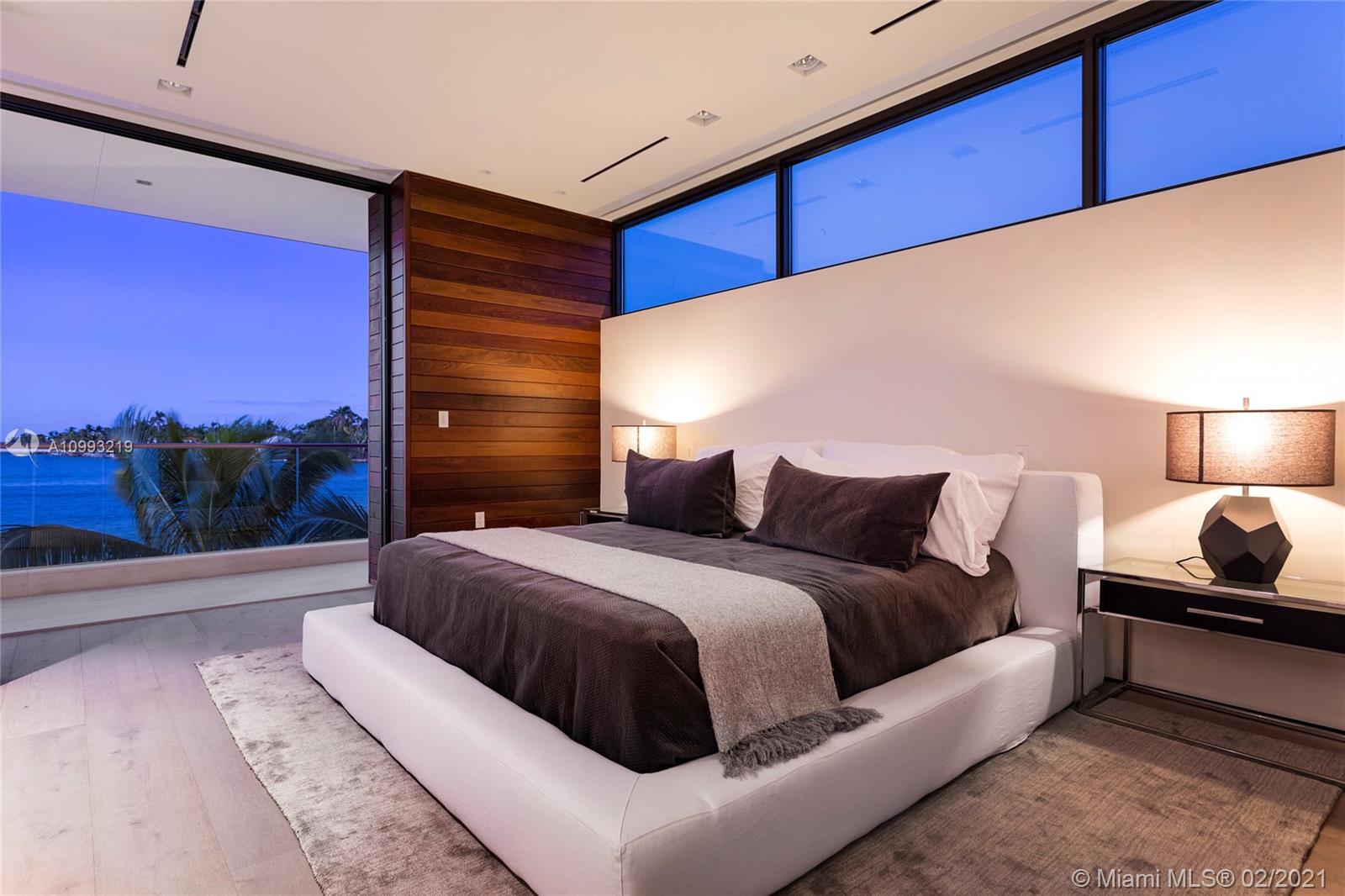 HIBISCUS ISLAND - Residential