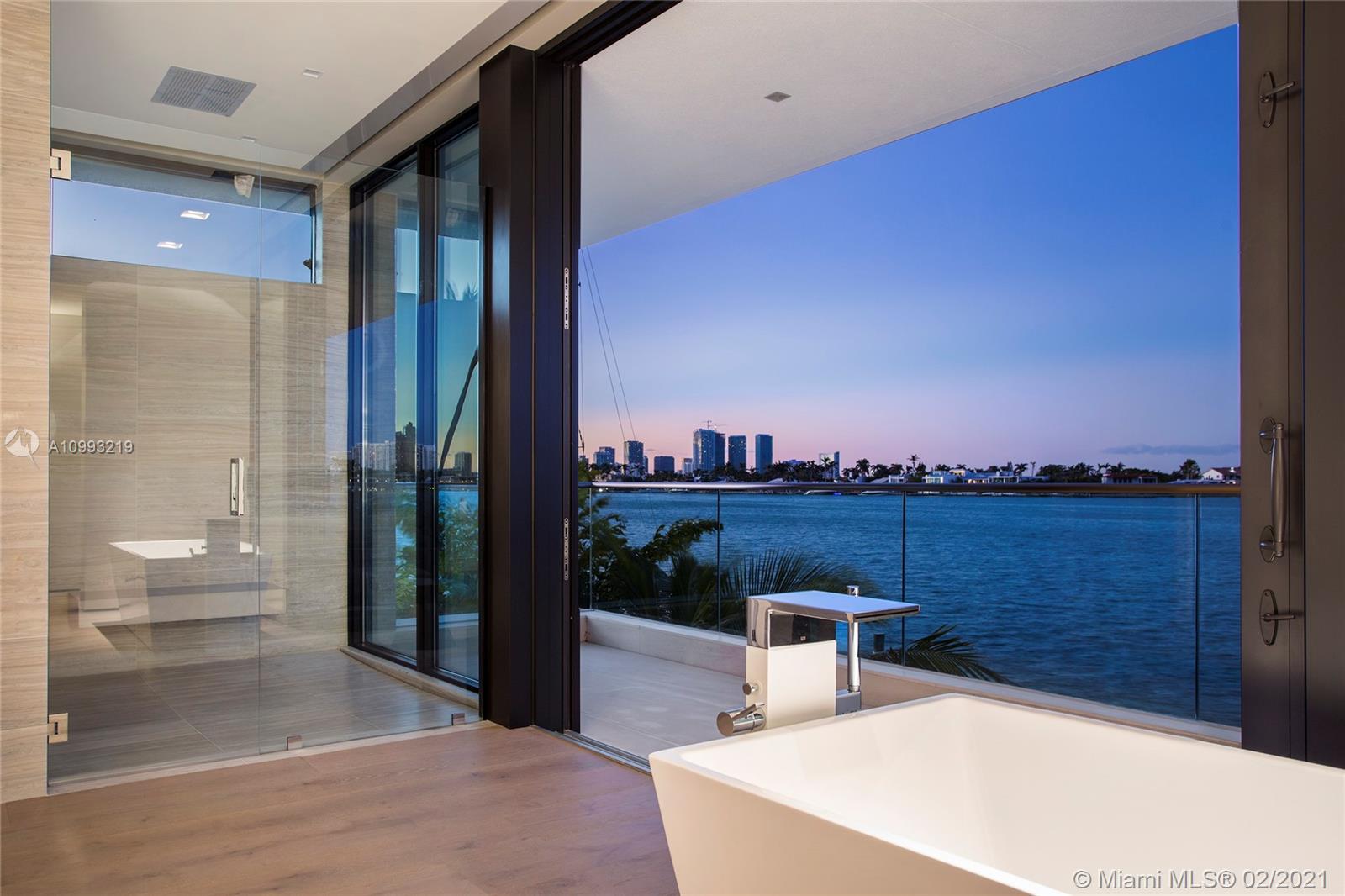 HIBISCUS ISLAND - Residential