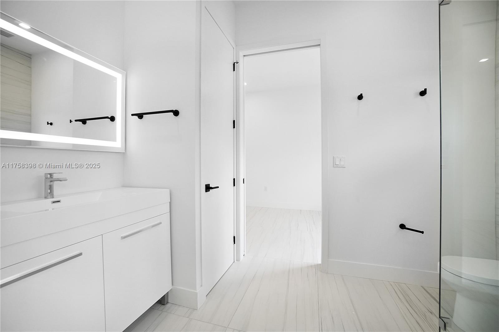 BUENA VISTA PARK - Residential Lease