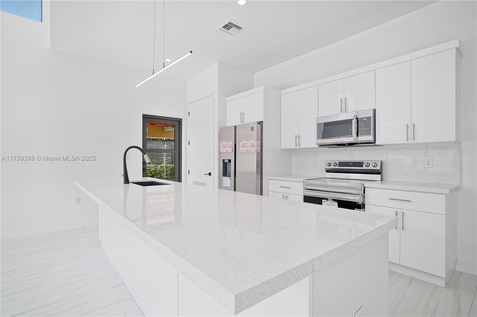 BUENA VISTA PARK - Residential Lease