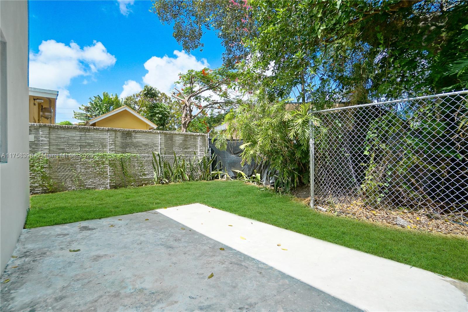 BUENA VISTA PARK - Residential Lease