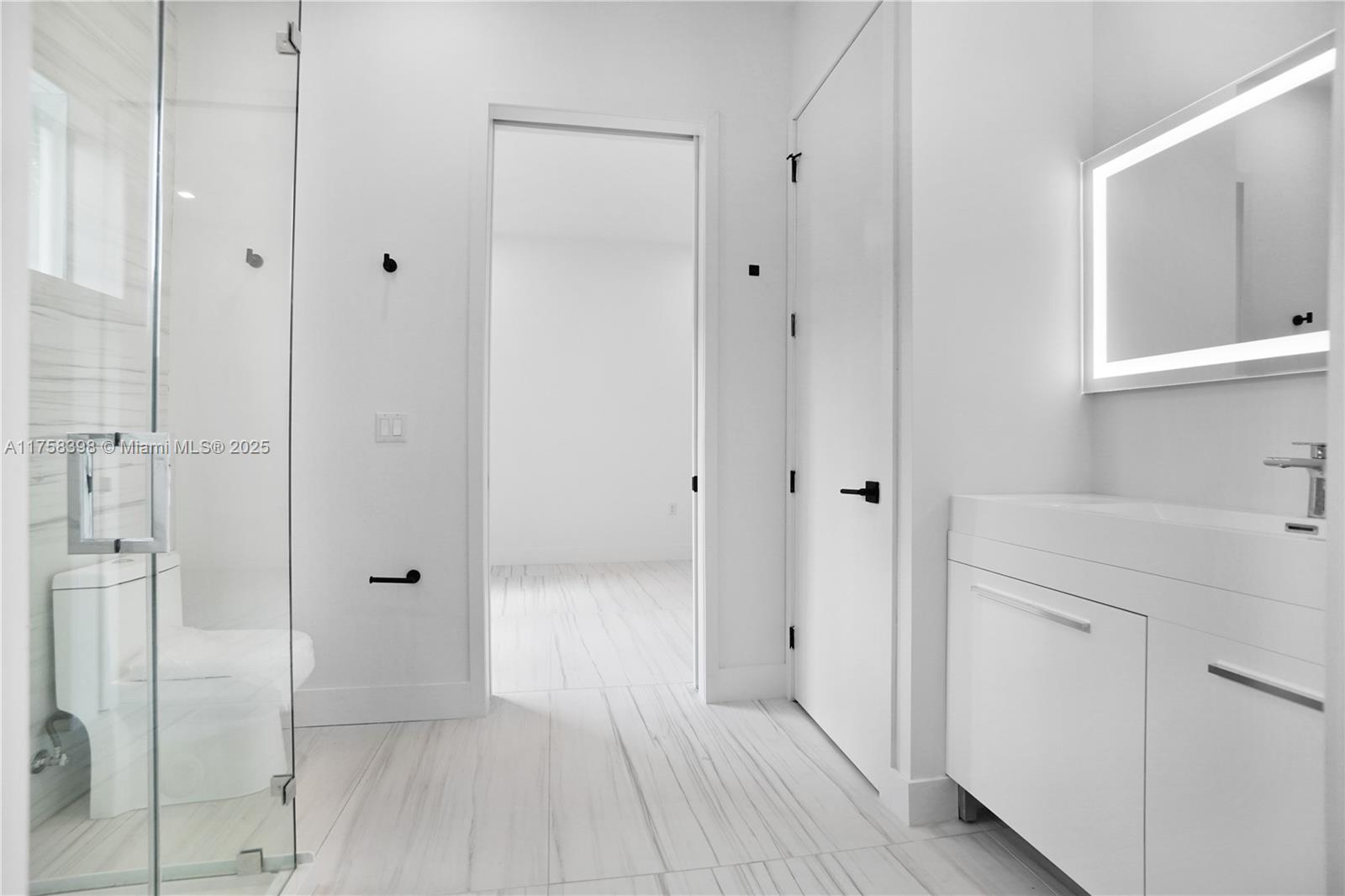 BUENA VISTA PARK - Residential Lease