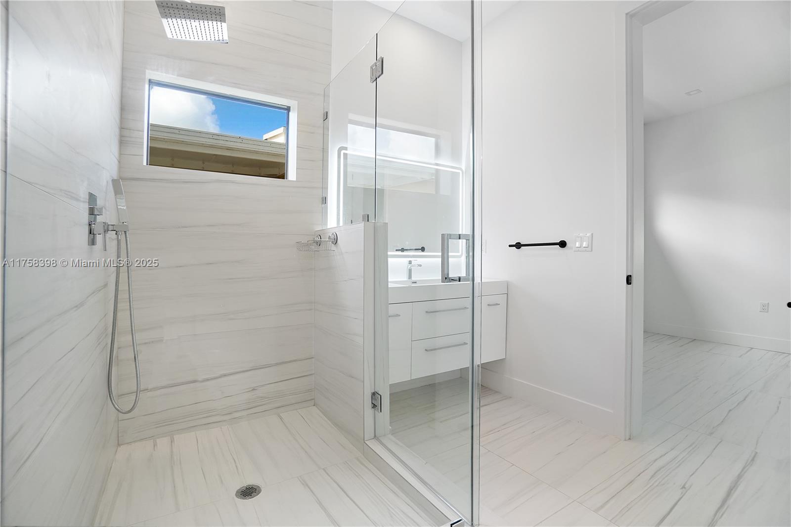 BUENA VISTA PARK - Residential Lease
