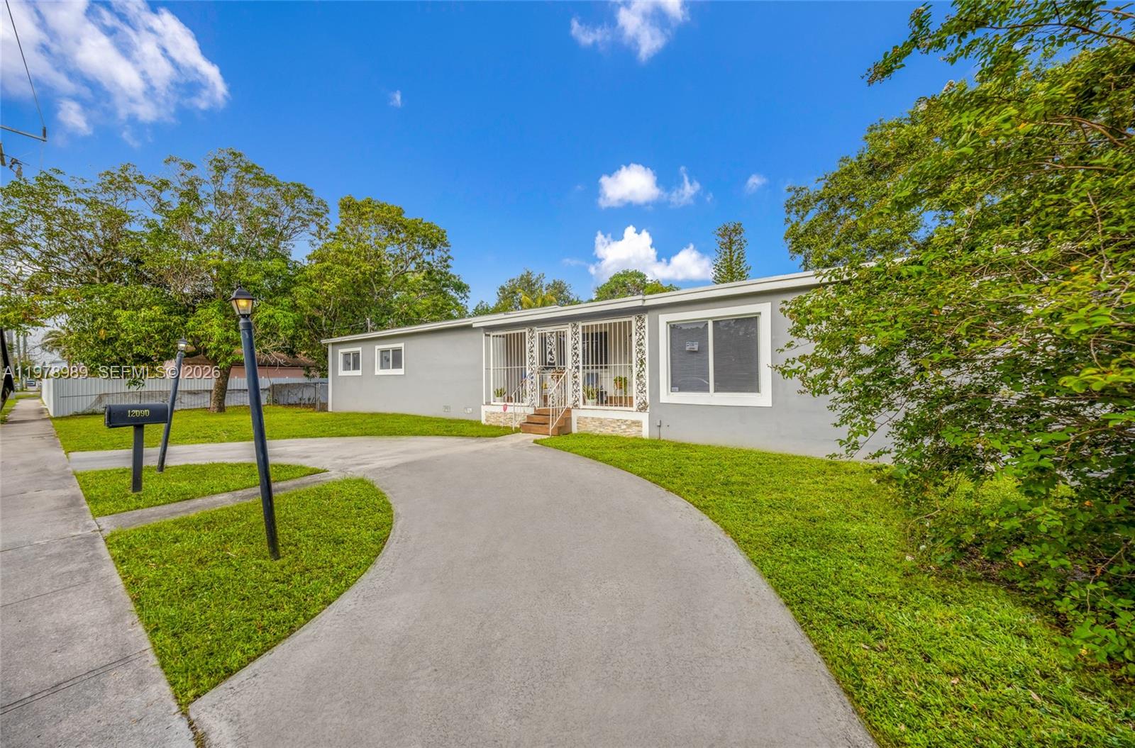 SUNKIST GROVE - Residential